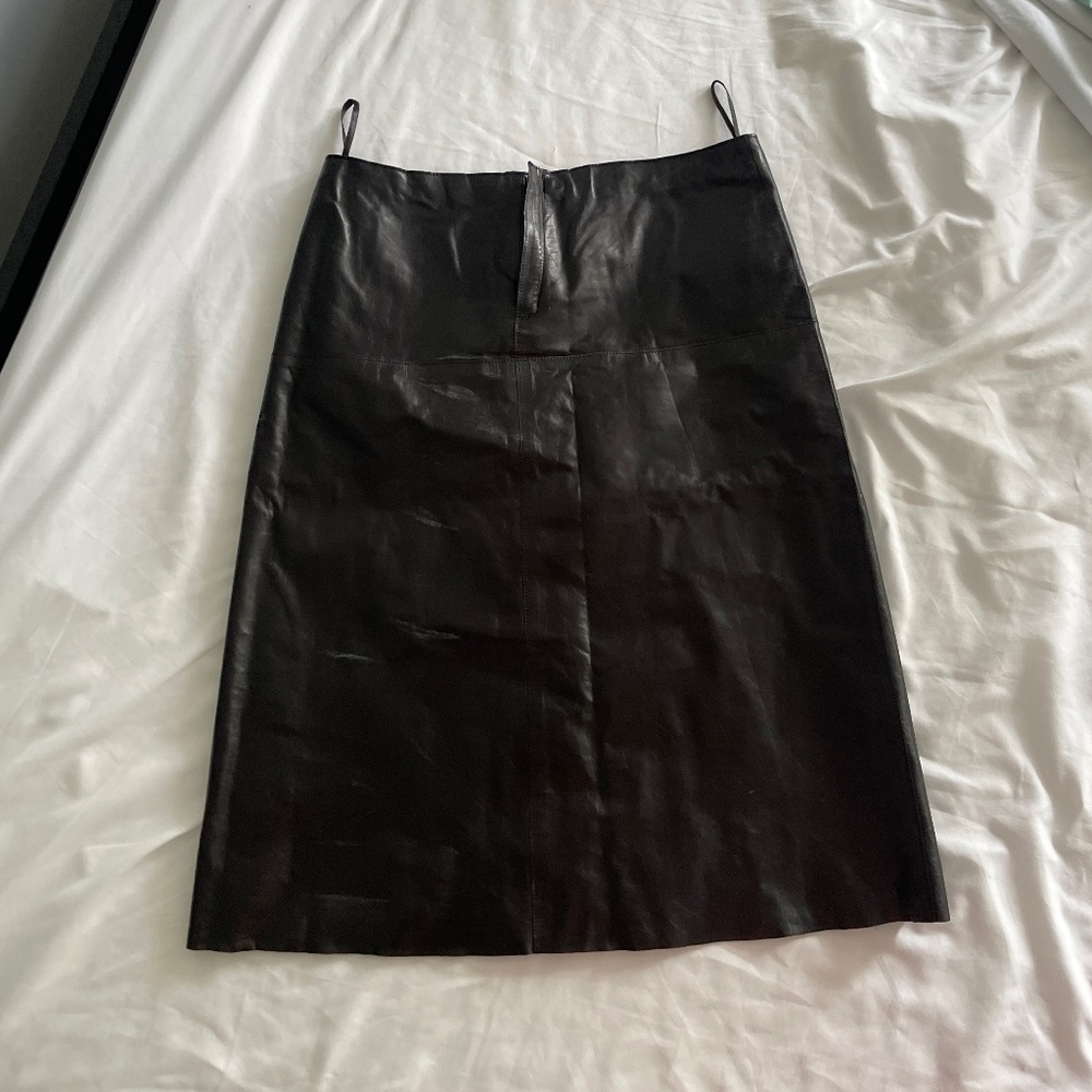 100% genuine leather size 4 banana republic skirt vintage